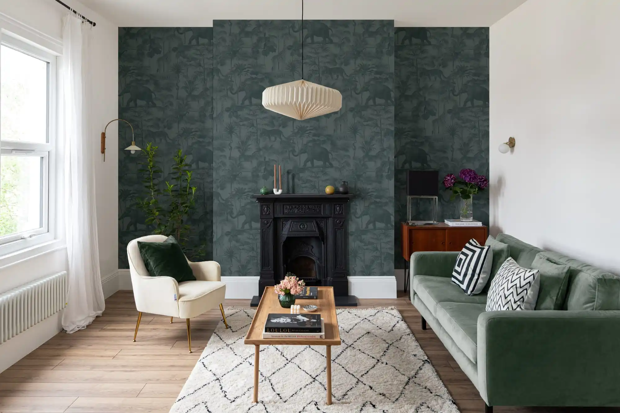 Wallpaper installation in Long Beach, CA